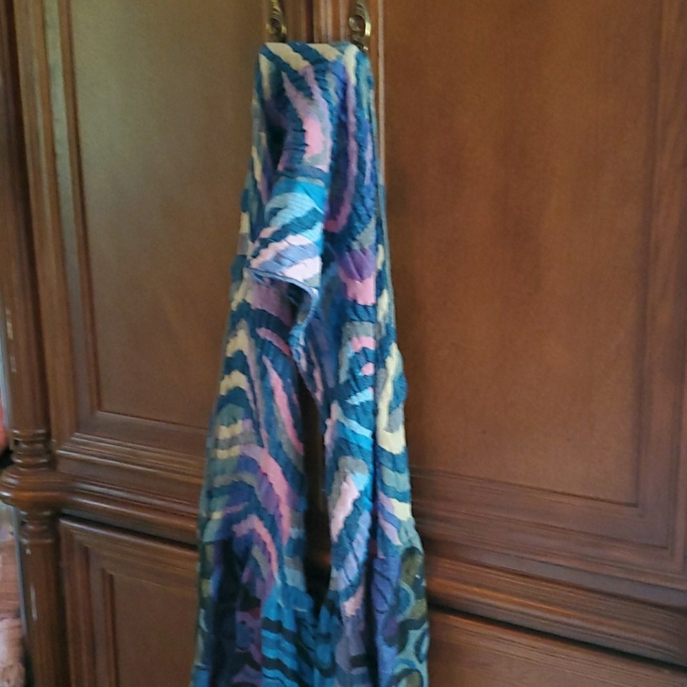 NWOT Scarf
